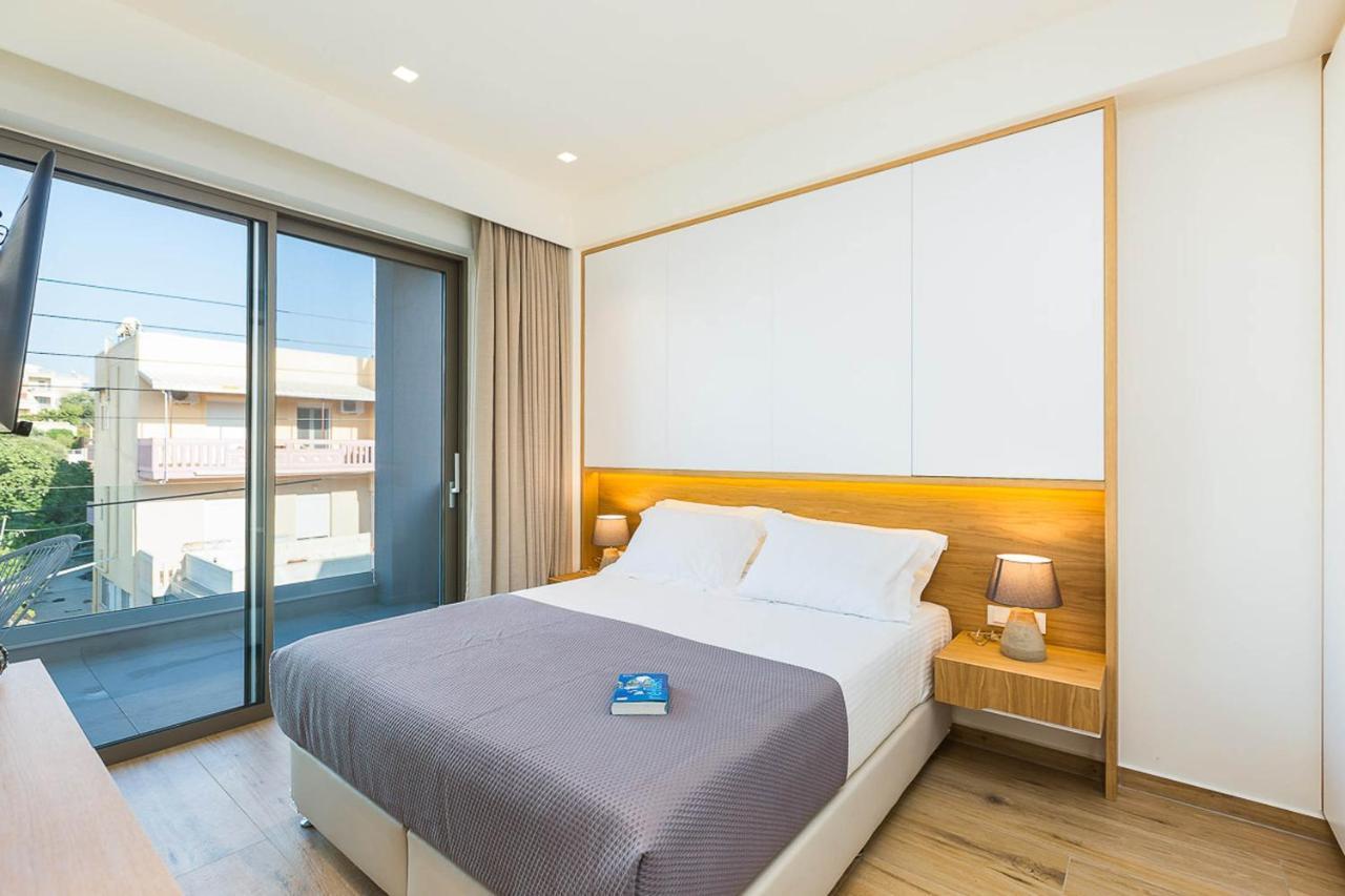 Villa Amelia I Free 9 Seater Mini Van & Pool カラタス エクステリア 写真
