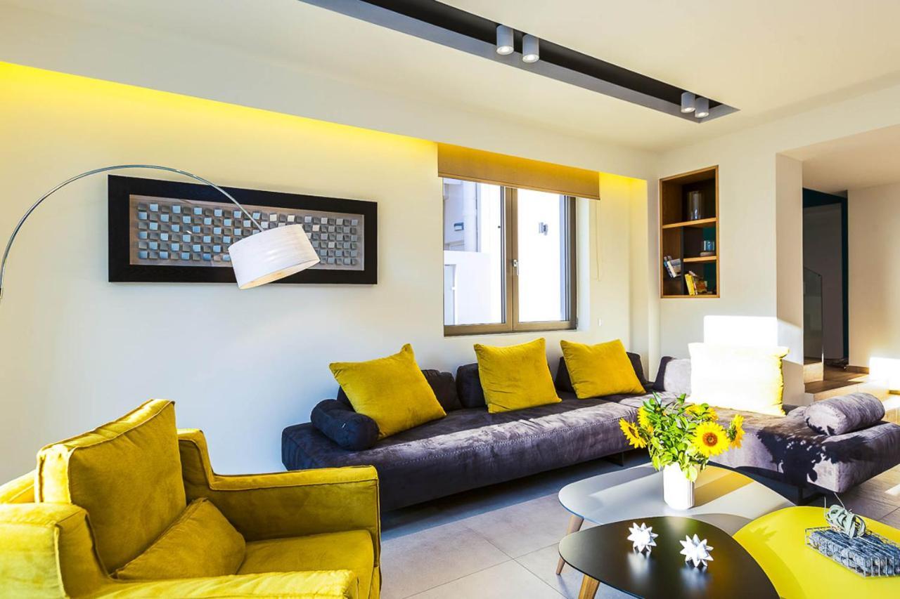 Villa Amelia I Free 9 Seater Mini Van & Pool カラタス エクステリア 写真