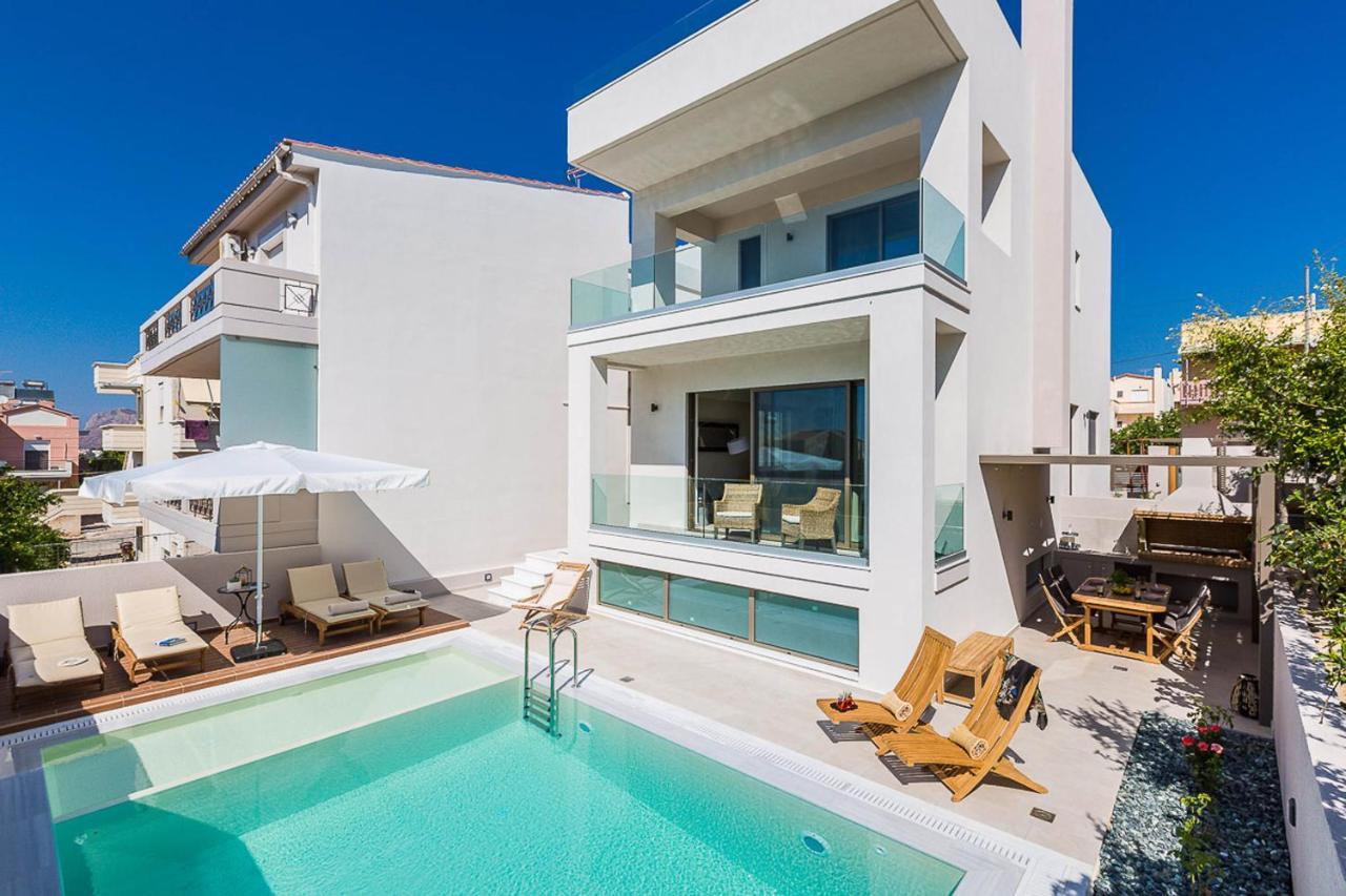 Villa Amelia I Free 9 Seater Mini Van & Pool カラタス エクステリア 写真